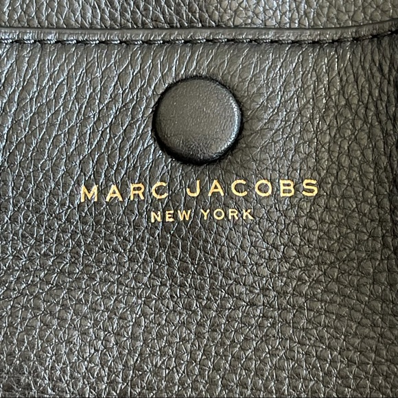 Marc Jacobs Black Leather Empire City Leather Structured Top Handle Tote Bag - Picture 12 of 16